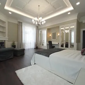  Apartment Upp Design Hungary