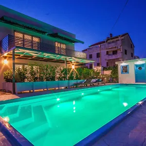  Apartment Gardelin Superior Croatia